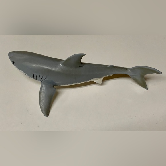 Vtg SCHLEICH Miniature Solid Hard Rubber Great White Shark Figurine Toy - Picture 10 of 16